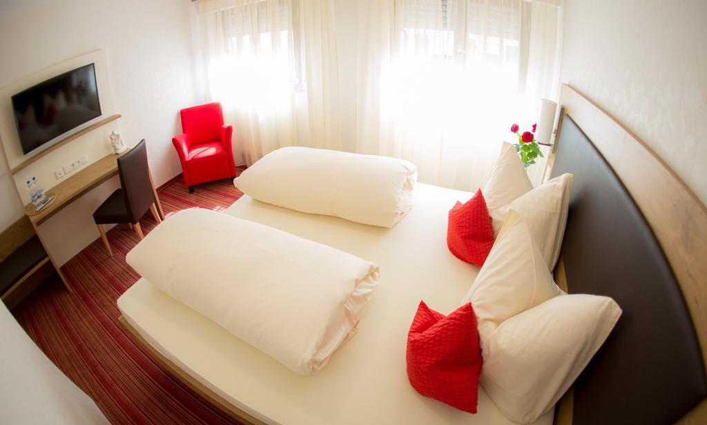 Hotel Ochsen Ammerbuch Rum bild