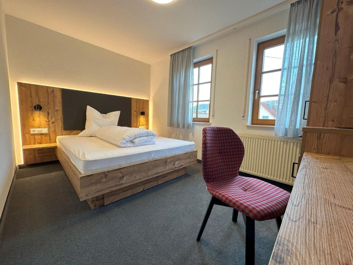 Hotel Ochsen Ammerbuch Exteriör bild