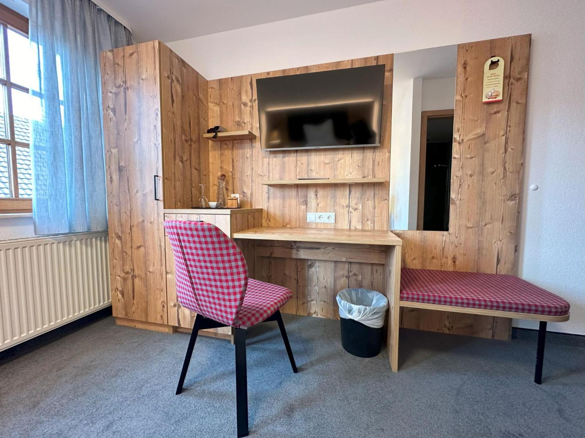 Hotel Ochsen Ammerbuch Exteriör bild